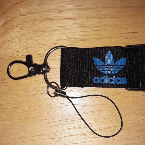 2 Adidas Bundle A logo Lanyards - Picture 15 of 15